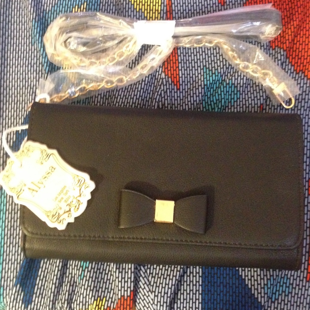 NWT Black Vegan Clutch/Cross-body Alyssa